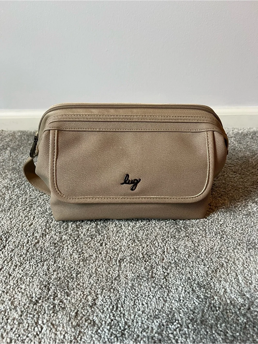 Lug Via and Choo Choo mini vl Matt luxe sand NWOT